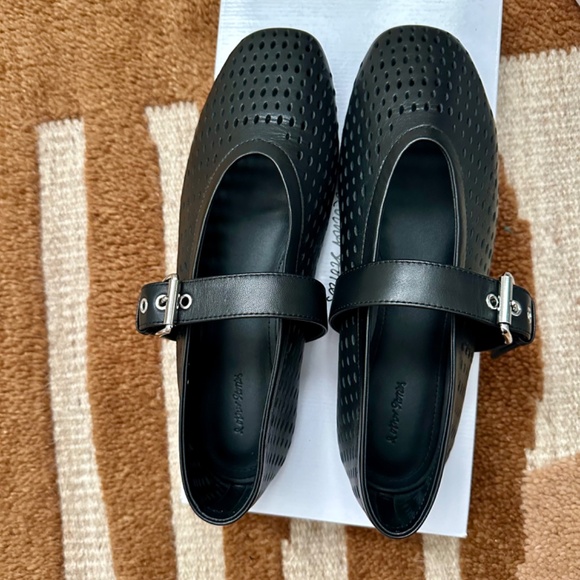 & Other Stories Mary - Jane Ballet Flats Perforated black leather Size 8 - Picture 4 of 10